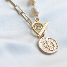 Load image into Gallery viewer, The Statement Necklace