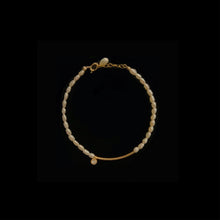 Load image into Gallery viewer, Golden Pearl Bracelet