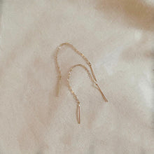 Load image into Gallery viewer, Kathy Earrings