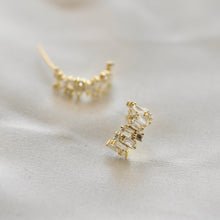 Load image into Gallery viewer, Mini Sapphire